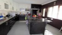 Kitchen - 22 square meters of property in Westridge