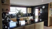 Kitchen - 31 square meters of property in Parklands