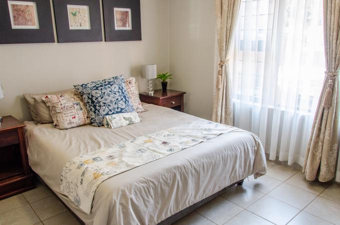 2 Bedroom Apartment to Rent in Silver Lakes Golf Estate - Property to rent - MR302558