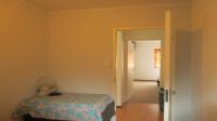 Bed Room 1 - 11 square meters of property in Paulshof