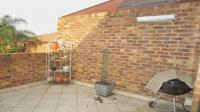 Balcony - 17 square meters of property in North Riding A.H.