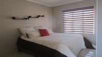 Bed Room 1 - 11 square meters of property in Parkhaven