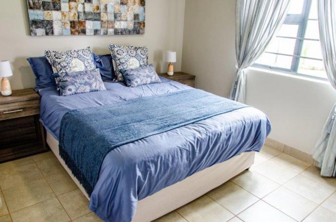 2 Bedroom Apartment to Rent in Mooikloof Ridge - Property to rent - MR331213
