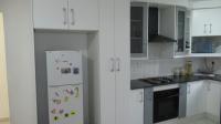 Kitchen - 13 square meters of property in Bedfordview