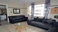 Lounges - 21 square meters of property in Bulwer (Dbn)