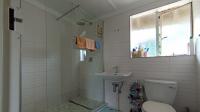 Main Bathroom - 5 square meters of property in Berario