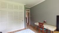Bed Room 2 - 15 square meters of property in Berario