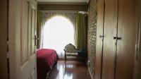 Bed Room 1 - 17 square meters of property in Vanderbijlpark
