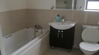 Bathroom 1 - 6 square meters of property in Crystal Park