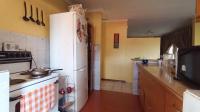 Kitchen - 6 square meters of property in The Orchards
