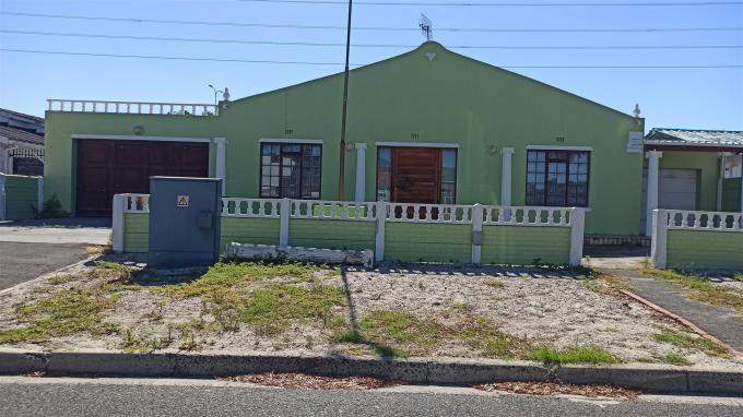 Standard Bank SIE Sale In Execution 5 Bedroom House for Sale in Gatesville - MR370284
