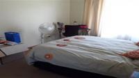 Main Bedroom - 26 square meters of property in Sinoville
