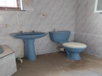 Bathroom 1 - 6 square meters of property in Mariann Heights