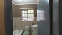 Bathroom 1 - 4 square meters of property in Sunward park