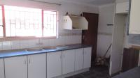 Kitchen - 15 square meters of property in Groblerpark