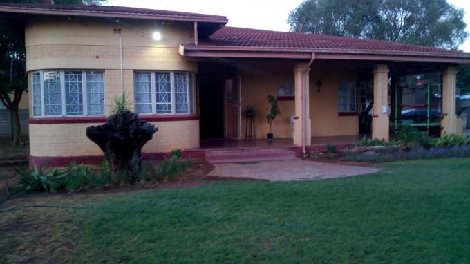 3 Bedroom House for Sale For Sale in Vryburg - Home Sell - MR405767