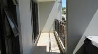 Balcony - 14 square meters of property in Crystal Park