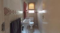 Bathroom 1 - 4 square meters of property in North Riding