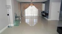 Lounges - 20 square meters of property in Umhlanga 