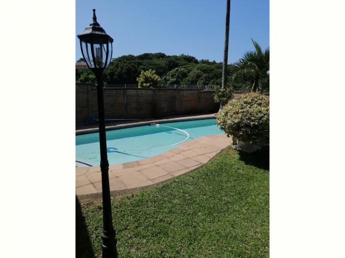 3 Bedroom House for Sale For Sale in Amanzimtoti  - MR422622