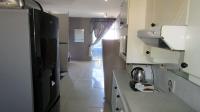 Kitchen - 9 square meters of property in Margate