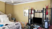 Lounges - 21 square meters of property in Emalahleni (Witbank) 