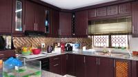 Kitchen - 12 square meters of property in Genazano