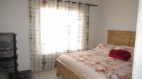Main Bedroom - 14 square meters of property in Elandsfontein