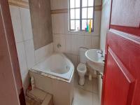 Bathroom 3+ of property in Middelburg - MP