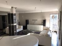 Lounges of property in Northcliff