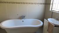 Main Bathroom - 7 square meters of property in Kwa-Thema