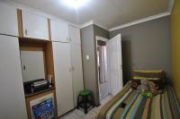 Bed Room 1 - 12 square meters of property in Lawley