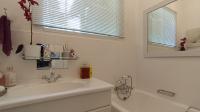 Bathroom 1 - 9 square meters of property in Parkmore