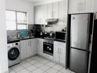 Kitchen - 9 square meters of property in Ferndale - JHB