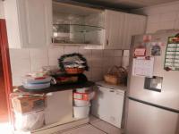Kitchen of property in Mamelodi