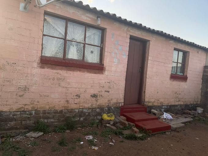 2 Bedroom House for Sale For Sale in Naledi - MR460678