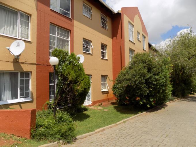 2 Bedroom Apartment for Sale For Sale in Weltevreden Park