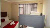 Bed Room 2 - 17 square meters of property in St Micheals on Sea