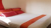 Bed Room 5+ of property in Hartbeespoort