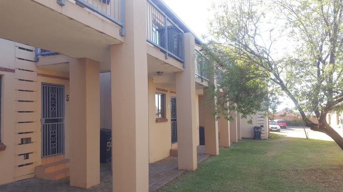 2 Bedroom Apartment to Rent in Mooikloof Ridge - Property to rent - MR473158