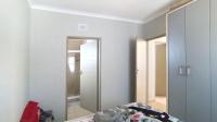 Main Bedroom - 13 square meters of property in Andeon