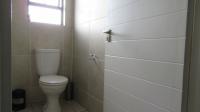 Bathroom 1 - 4 square meters of property in Oakdene
