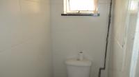 Bathroom 2 - 3 square meters of property in Hurst Hill
