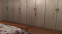 Bed Room 1 - 29 square meters of property in Lady Grey