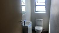 Guest Toilet - 4 square meters of property in Kosmos