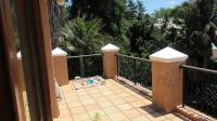 Balcony - 18 square meters of property in The Gardens