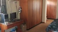 Main Bedroom - 16 square meters of property in Grootvlei