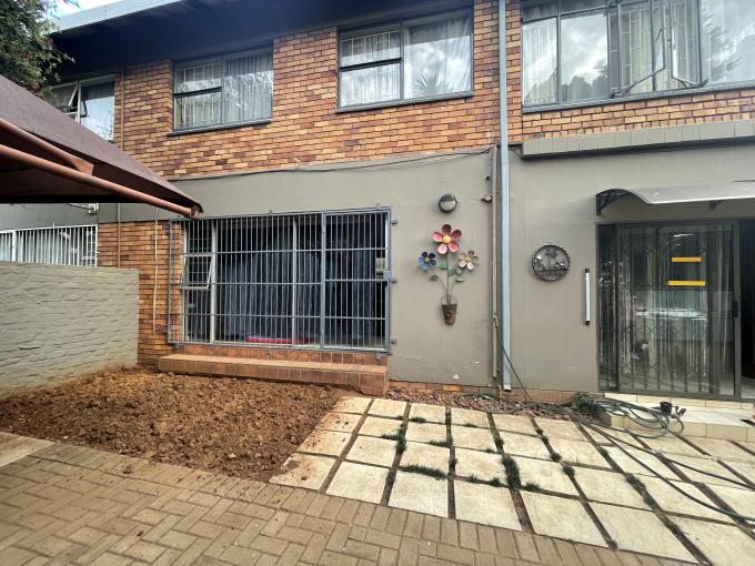 3 Bedroom Duplex for Sale For Sale in Delmas - MR500386