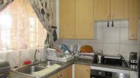 Kitchen - 10 square meters of property in Monavoni