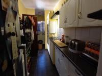 Kitchen - 9 square meters of property in Wierdapark